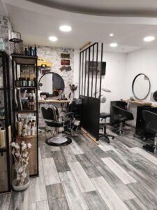 SUNDARA Salon de coiffure et barbier - La Batie Montgascon (38)